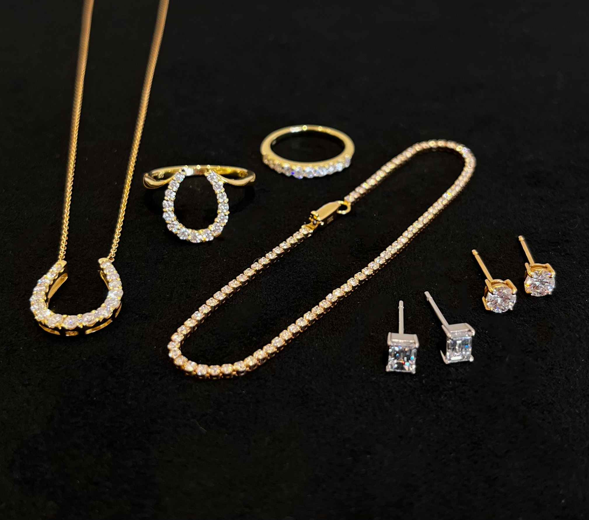 DIAMOND LINE